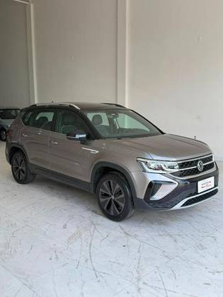 VOLKSWAGEN TAOS 1.4 250 TSI TOTAL FLEX HIGHLINE AUTOMÁTICO VOLKSWAGEN TAOS 1.4 250 TSI TOTAL FLEX HIGHLINE AUTOMÁTICO
